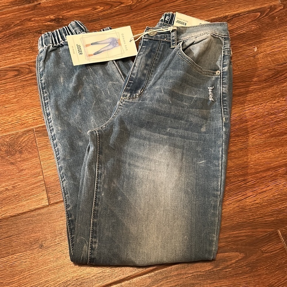 Gemma Rae jogger jeans - Picture 11 of 11